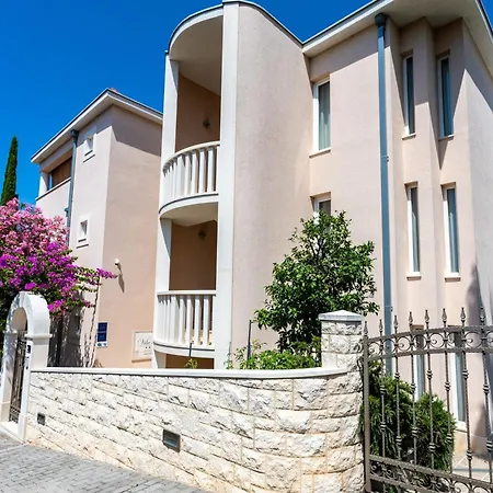 아파트 Luxurioeses Mit Privater Terrasse